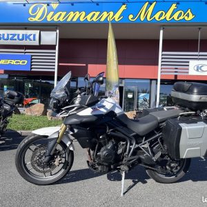 TRIUMPH TIGER 800